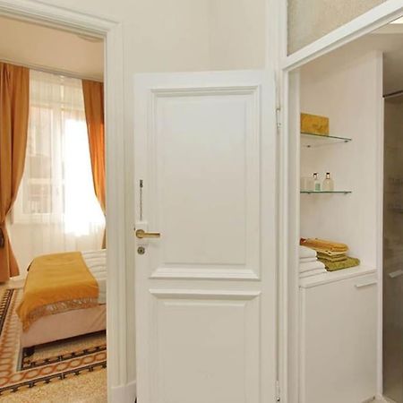 Elegant Apartment In The Heart Of Rome-Navona Area Kültér fotó