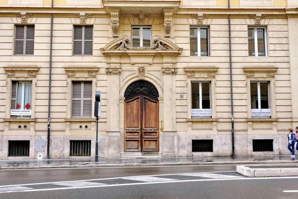 Elegant Apartment In The Heart Of Rome-Navona Area Kültér fotó