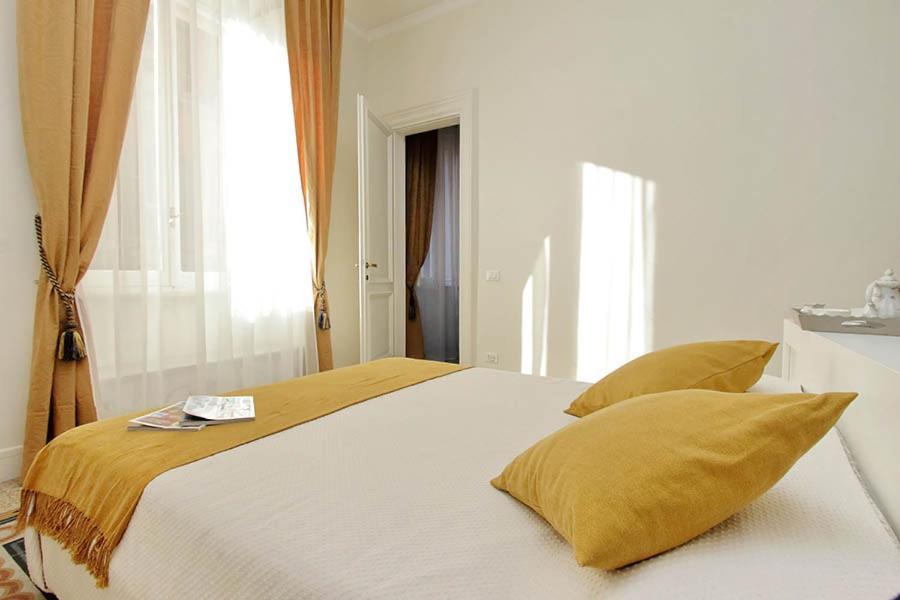 Elegant Apartment In The Heart Of Rome-Navona Area Kültér fotó