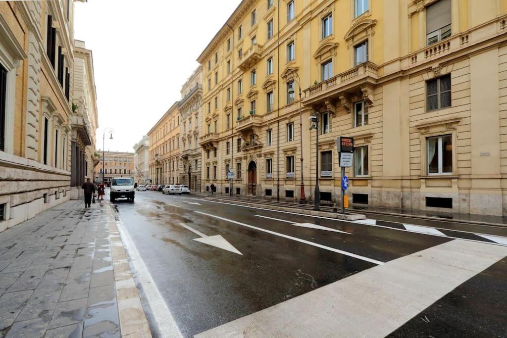 Elegant Apartment In The Heart Of Rome-Navona Area Kültér fotó