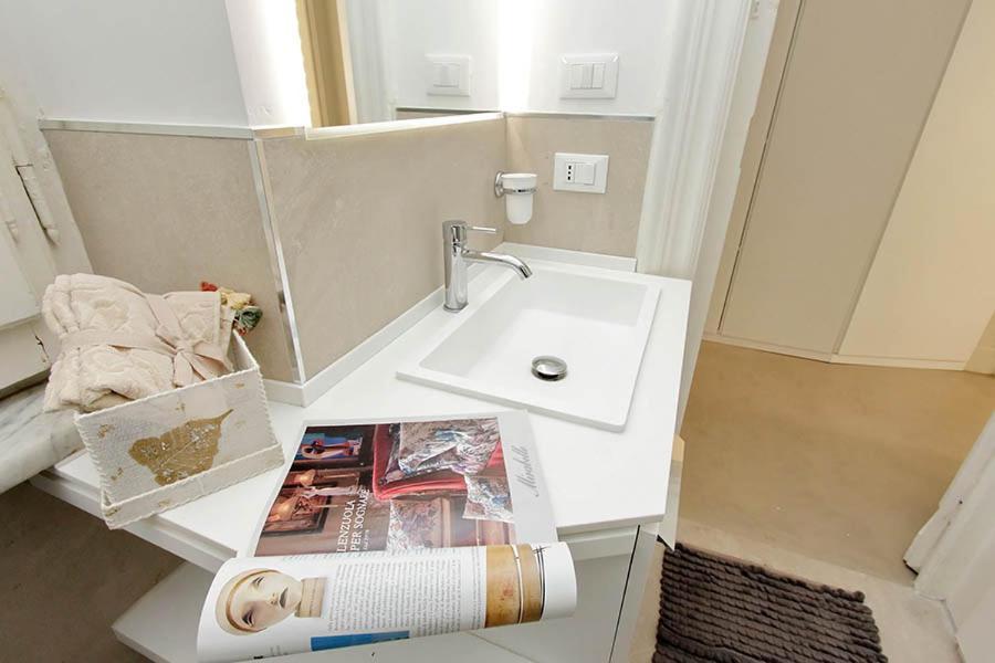 Elegant Apartment In The Heart Of Rome-Navona Area Kültér fotó